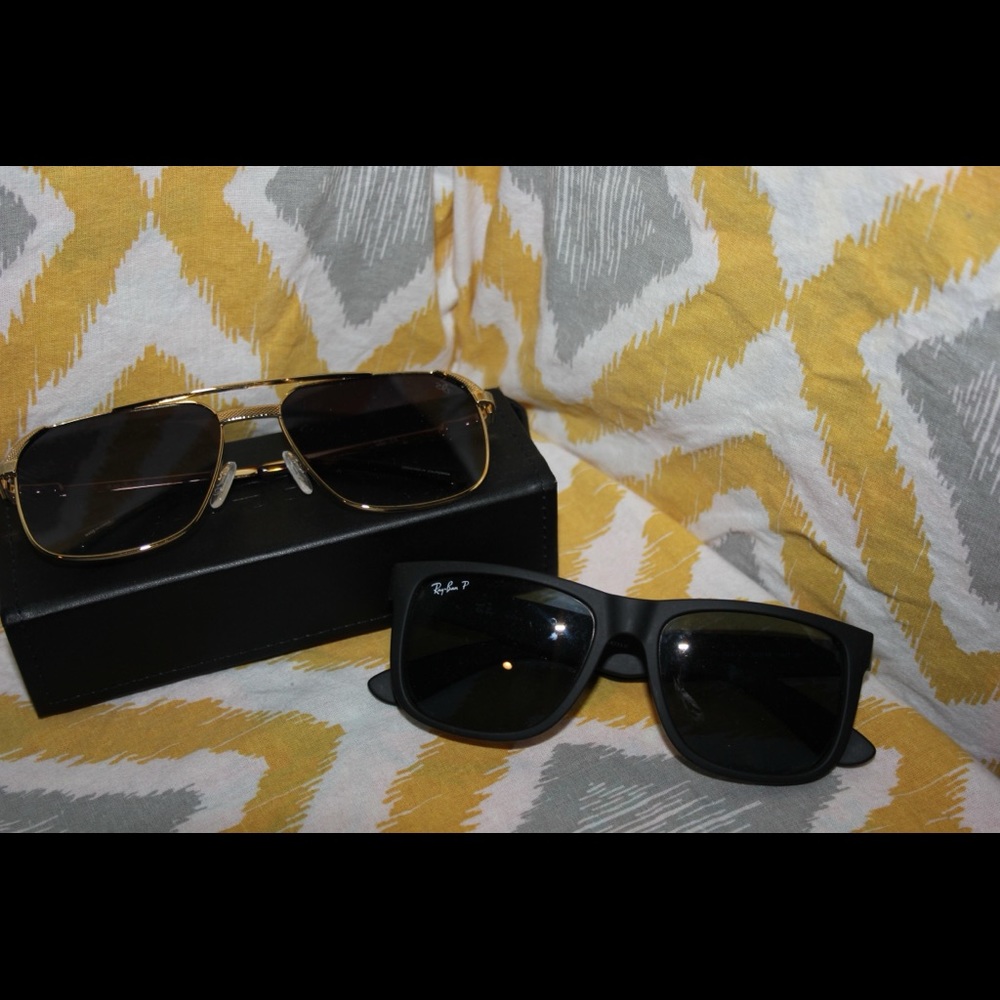 Pair of upscale sunglasses!